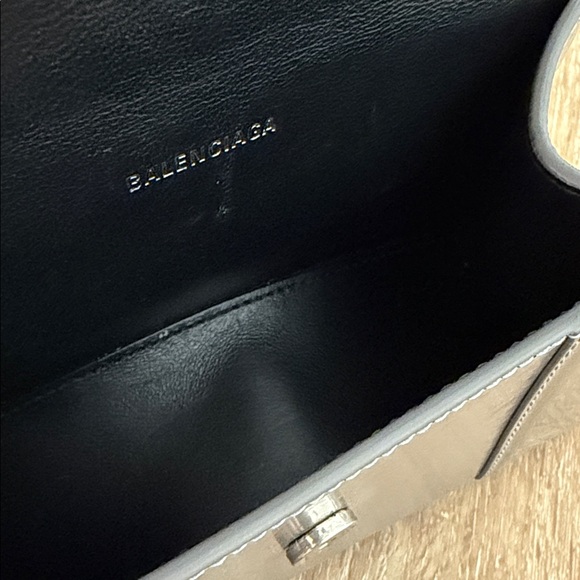 Balenciaga Hourglass XS Silver - Picture 9 of 11